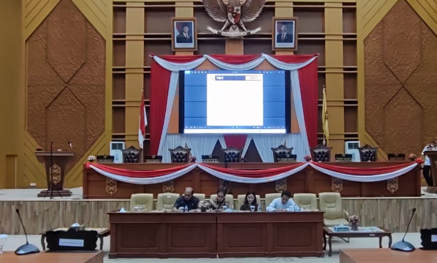 Rapat Konsultasi DPRD